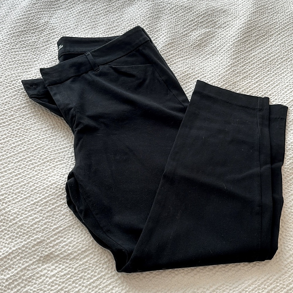 Old Navy Pixie Pant 16